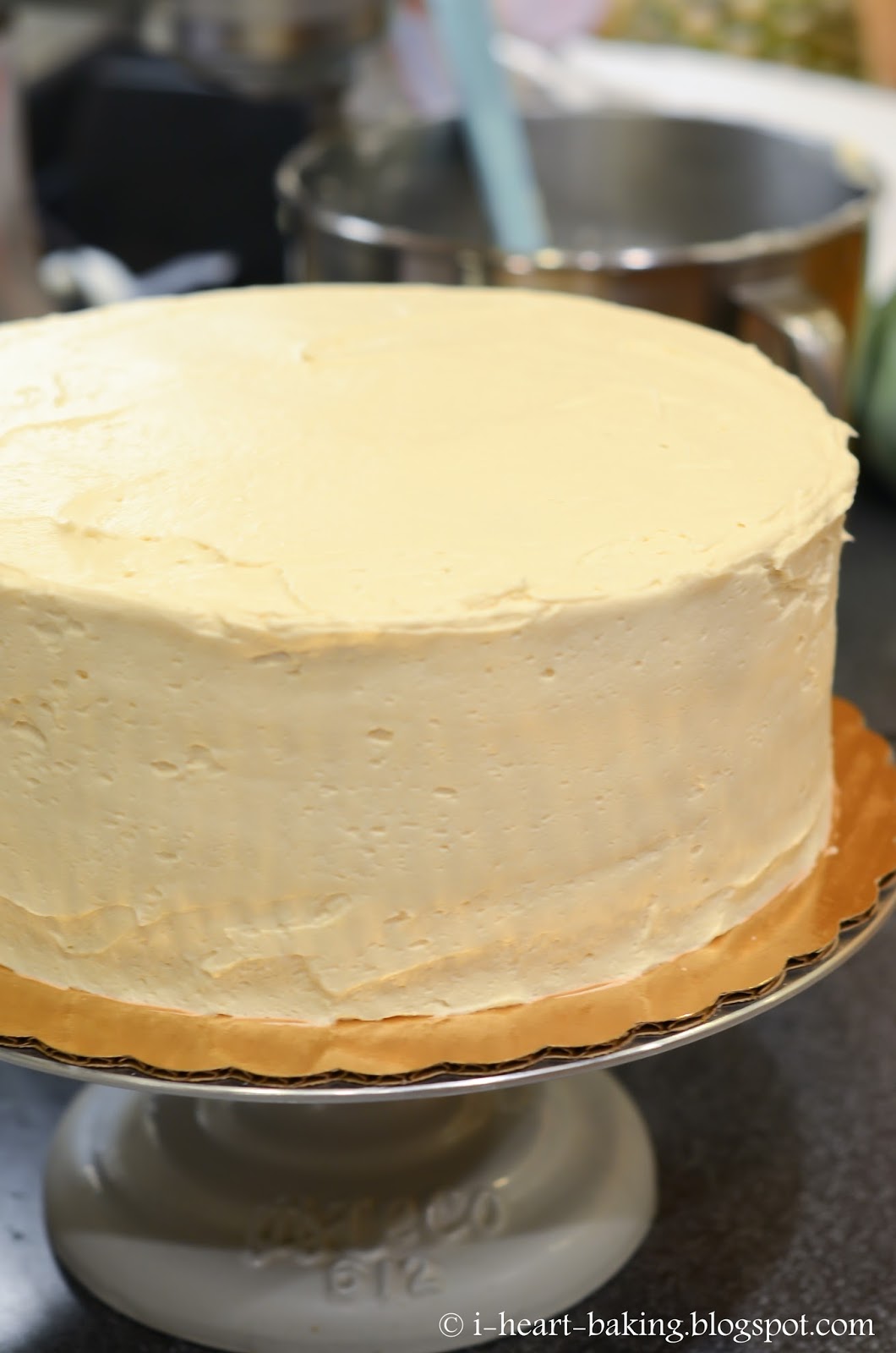 i heart baking! rainbow sprinkle birthday cake with beaded border