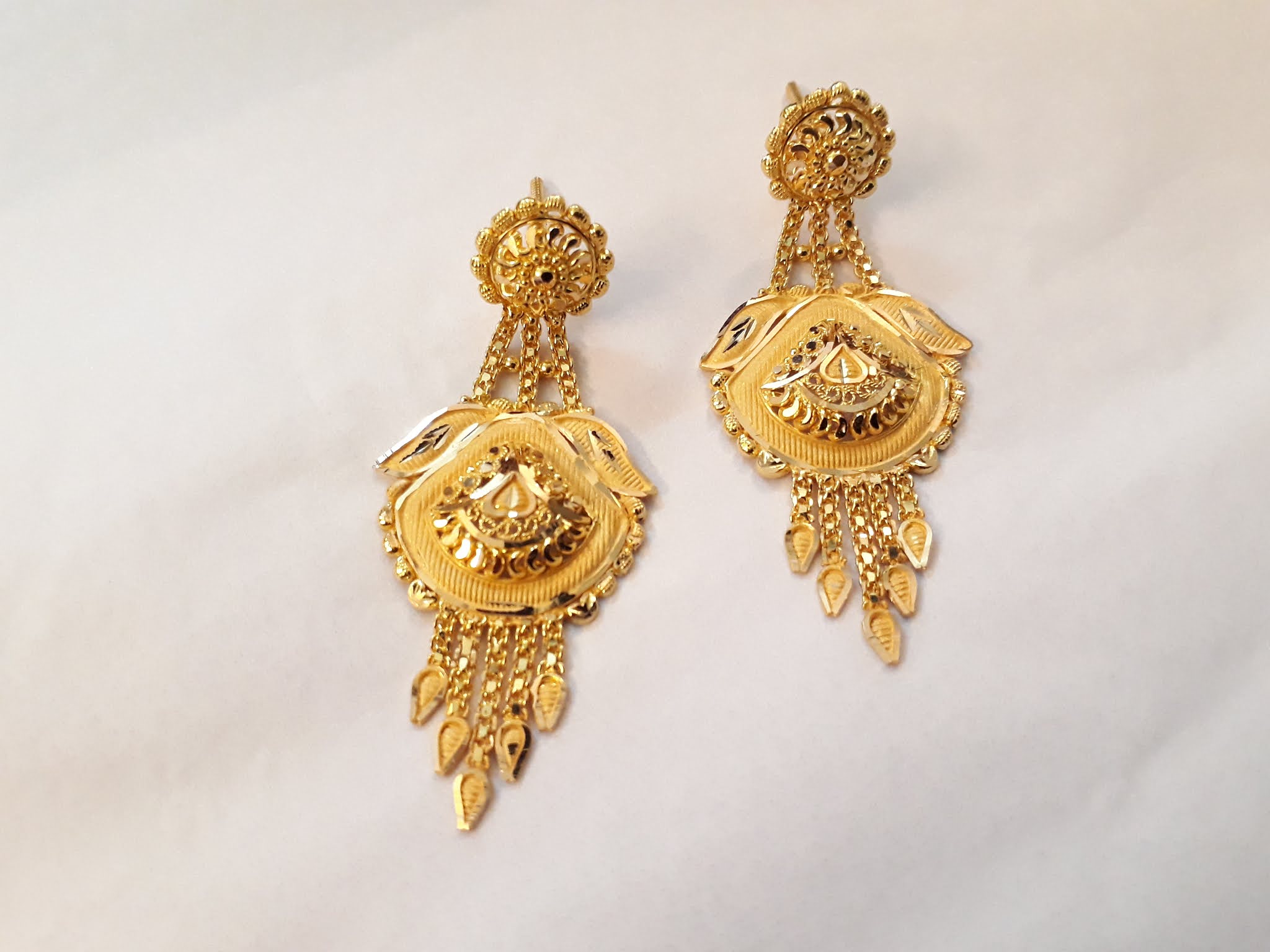 Latest Stud Gold Earrings Designs