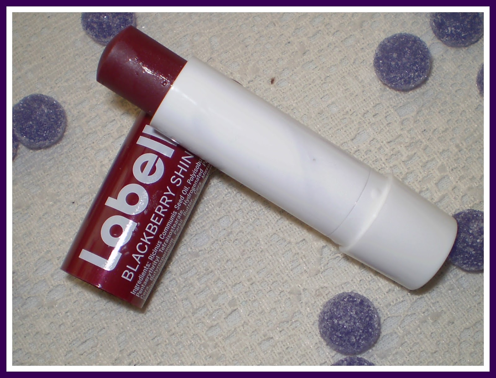 LABELLO BLACKBERRY SHINE CARING LIP BALM Blue Poinsettia
