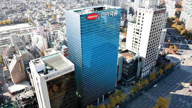 L'Hanmi Tower con la sede Coree a Seoul, in Corea del Sud
