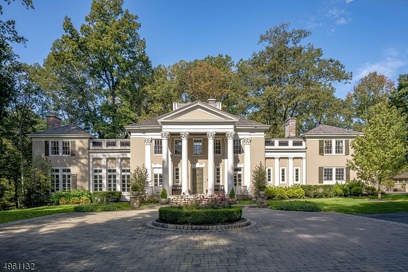5,000 Square Foot Historic Home In Bernardsville, NJ