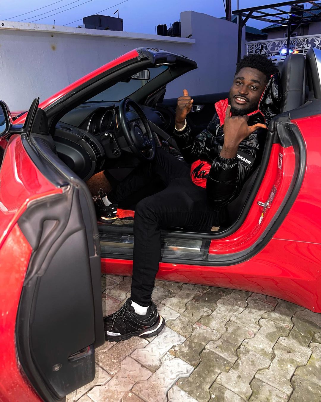 Lord Zeus Biography, Age, Pictures, Wife, Net Worth, Family, Parents