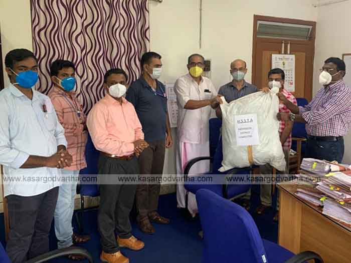 Kasaragod, Kerala, News, Kanhangad, Committee, President, medical office, HSST District Committee distributes oxygen masks to medical office.