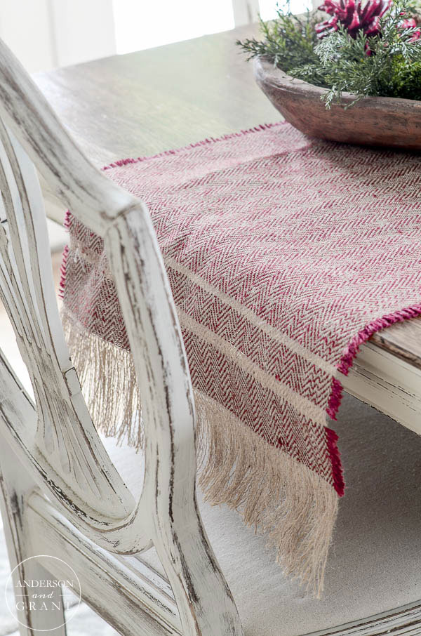 DIY Burlap Table Runner with Tassels - On Sutton Place