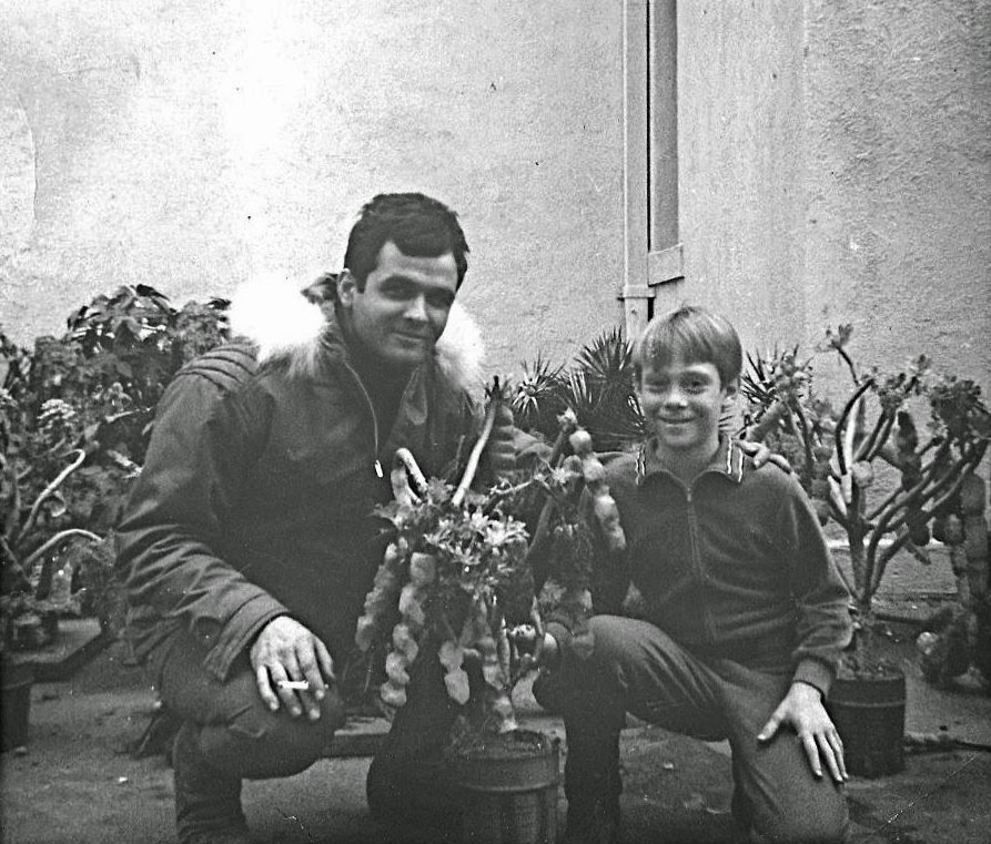 Bill Mumy and Marc Goddard filming the "Lost in Space" pilot randommusings.filminspector.com