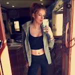 Bella Thorne · Snapchat Hot Foto 12