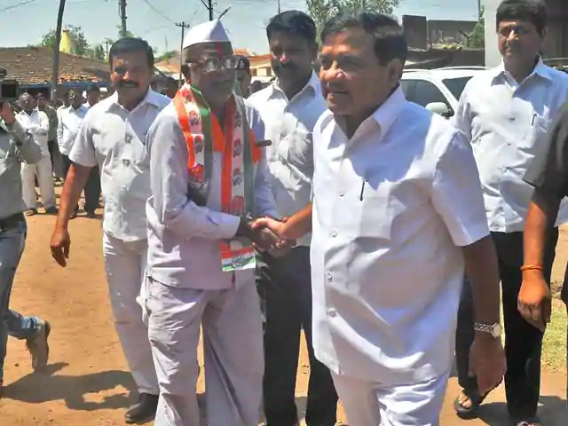 rr patil, madhukarrao chaudhary, rr patil in marathi, rr patil kisse, sharad pawar, मधुकरराव चौधरी, आबा, आर आर पाटील, शरद पवार, आर आर पाटील किस्से, आर आर पाटील माहिती, राष्ट्रवादी काँग्रेस, राजकीय किस्से, political kisse