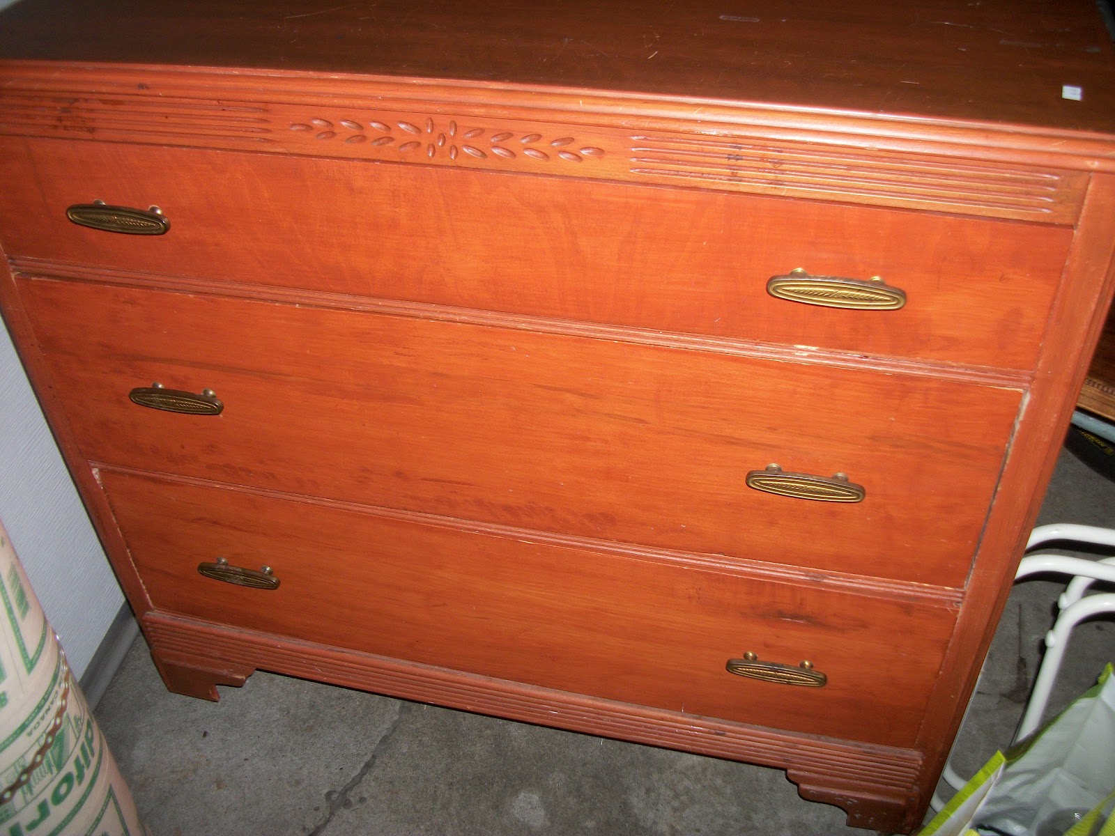 THE UPHOLSTER'S WIFE MEET "OLD OCHRE " A VINTAGE DRESSER