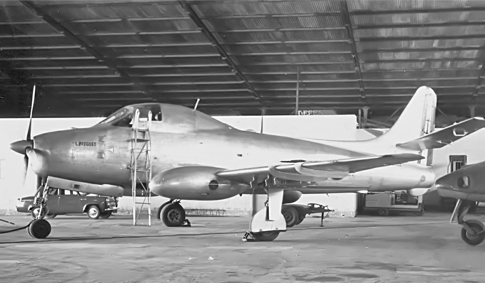 Découverte de maquettes Le Bréguet Br 960 "Vultur" Découverte de maquettes Le Bréguet Br 960 "Vultur"