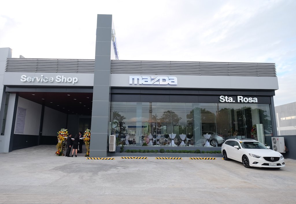 Mazda Santa Rosa Opens, First in Country with New Mazda Global Identity