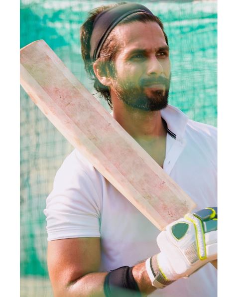 Shahid Kapoor New Upcoming movie Jersey latest poster release date star cast