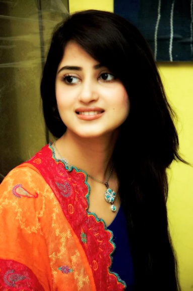 383px x 576px - Actress Website: Model Of The Day Sajal Ali