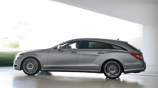 Mercedes-Benz CLS 63 AMG Shooting Brake: The performance trendsetter side