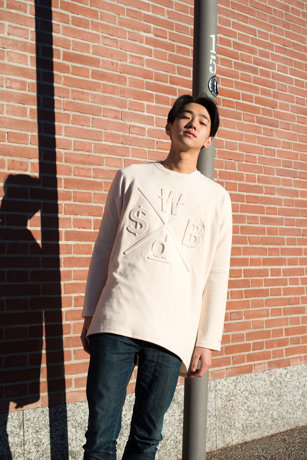 agencygarten: 2016 F/W SEWINGBOUNDARIES MODEL. NAM YOON-SOO.