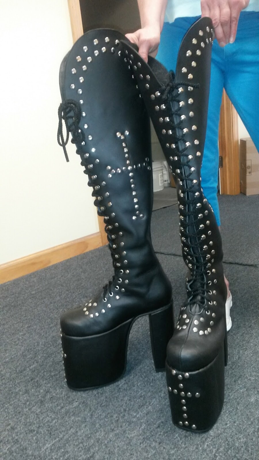 KISS COSTUMES & BOOTS more custom KISS boots going out daily