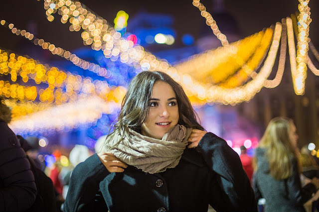 jaki szalik do czarnego płaszcza