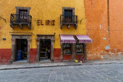 En San Miguel de Allende (Guanajuato, México), by Guillermo Aldaya / PhotoConversa