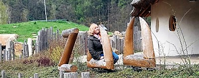 Zralá blondýnka je fakt kus Zralá blondýnka je fakt kus