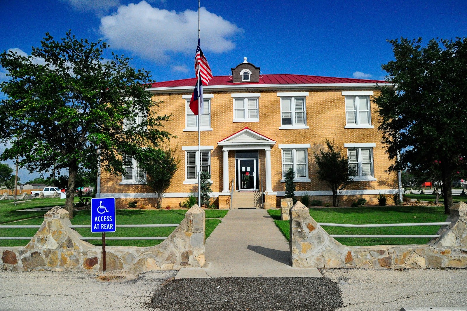 Texas Courthouse Trails Along the Rio Grande, Courthouses of South Texas