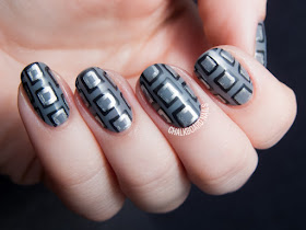 Monochrome geometric nail art by @chalkboardnails