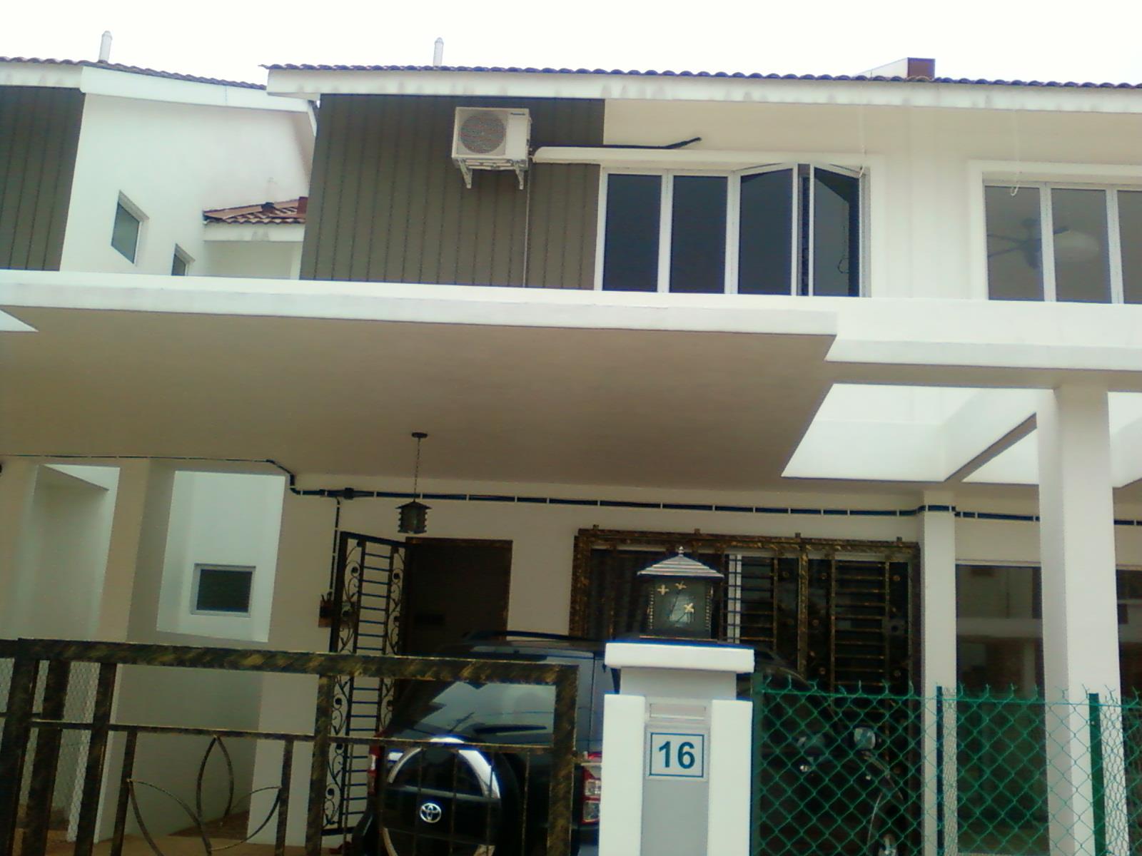 Naluri kehidupanku: rumah : idea of car porch roof design Kuantan Nina Homestay: Kuantan Homestay- Kotasas