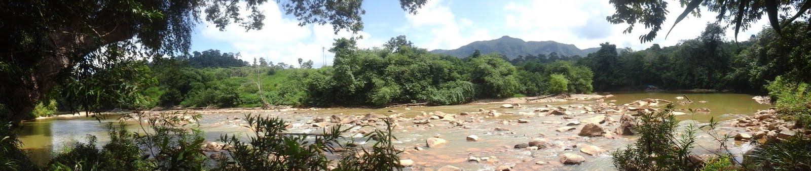 Jakatan Masupa. Pemukiman terakhir di hulu sungai Mendaun Kec. Mandau Telawang, Kapuas