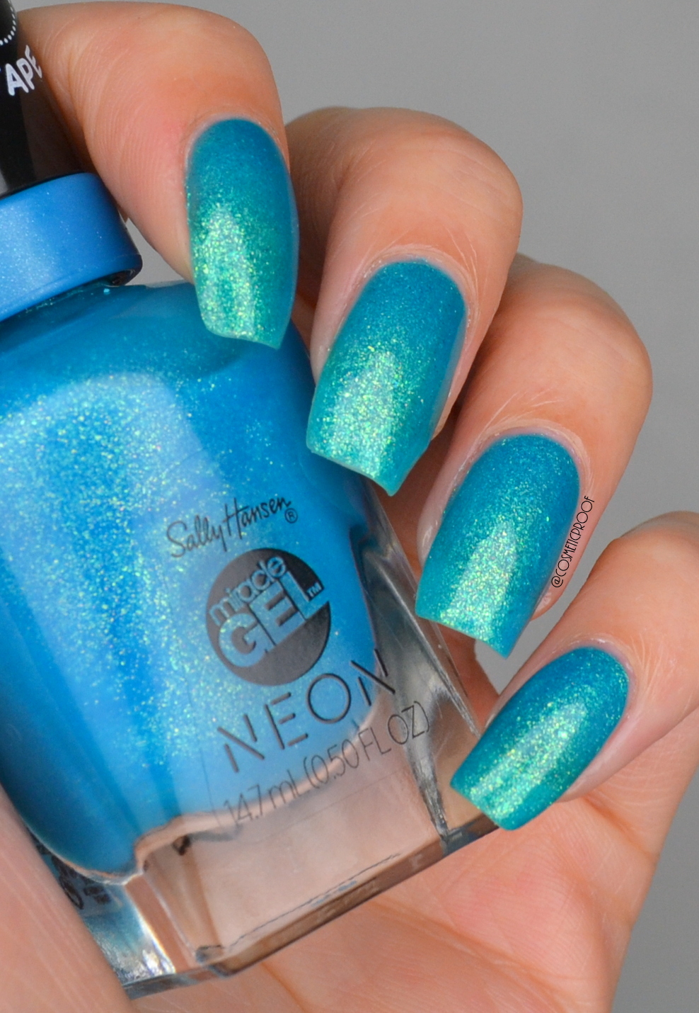 NAILS | Sally Hansen Miracle Gel Neon in Chill Out and Weekly Chat |  Cosmetic Proof | Vancouver beauty, nail art and lifestyle blog