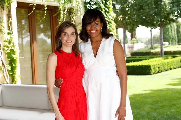 Queen Letizia of Spain and US First Lady Michelle Obama at the garden of Zarzuela Palace