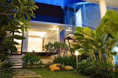 Tukang taman Surabaya Desain Taman Belakang Rumah