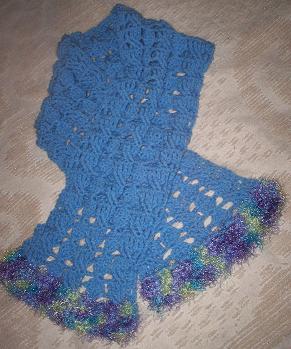 Nina's At My House: Crocheted Cross over scarf
