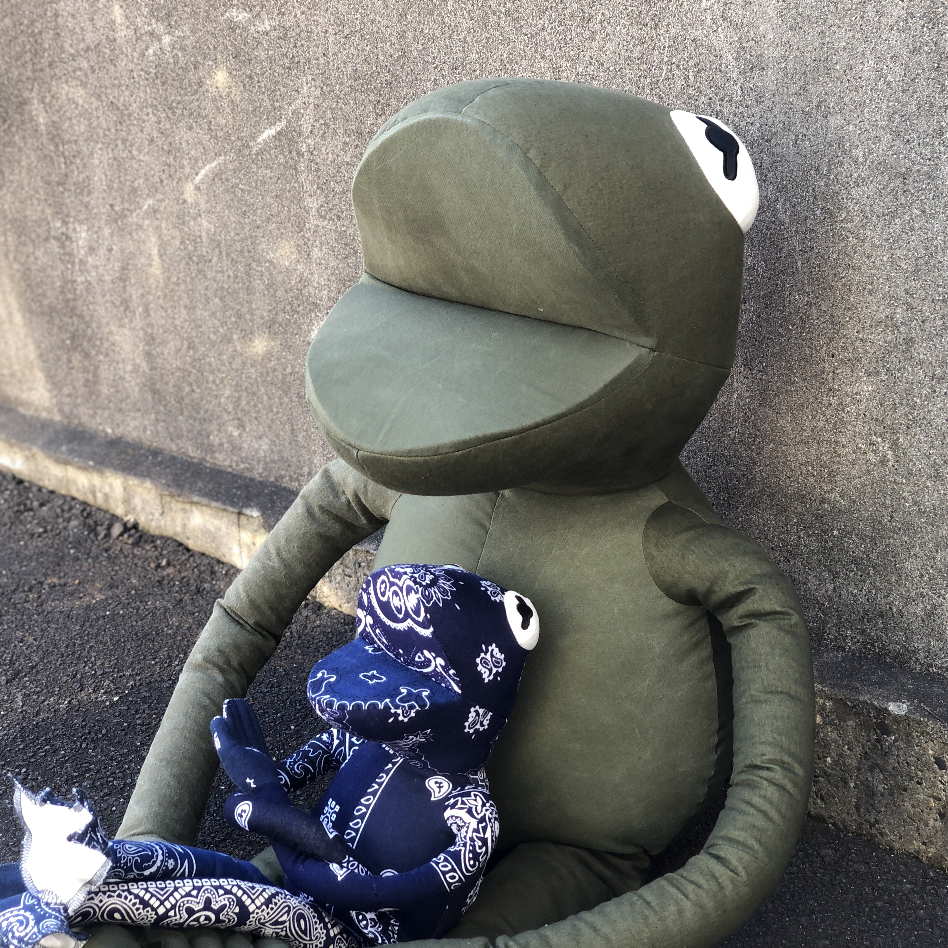 READYMADE big frogman-
