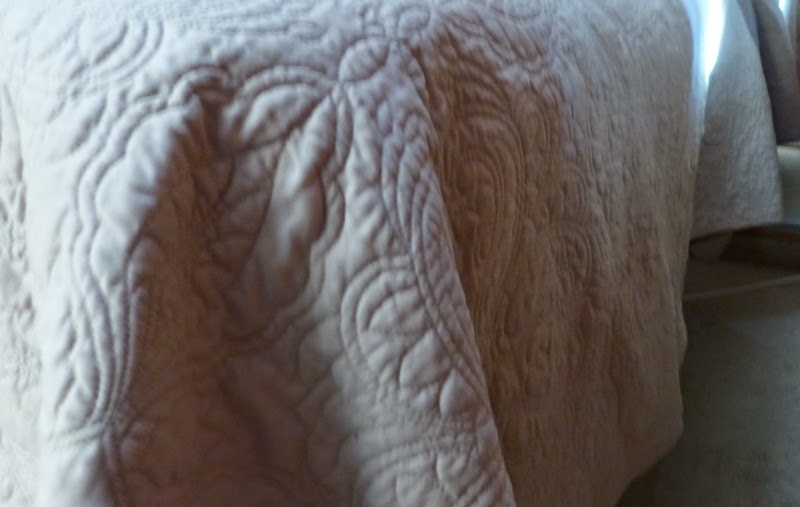 Cam and Judy AZ 2012 16 RV Bed Footboard