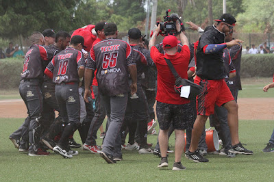 TOROS DE NAVOJOA SON CAMPEONES