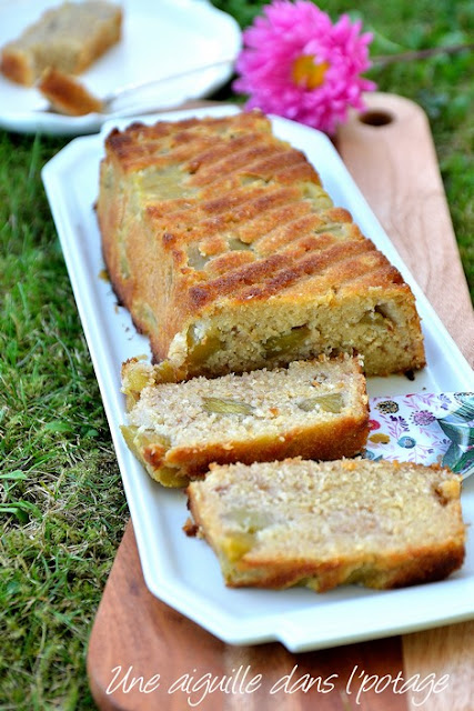 Gâteau fondant à la chapelure coco-mangue