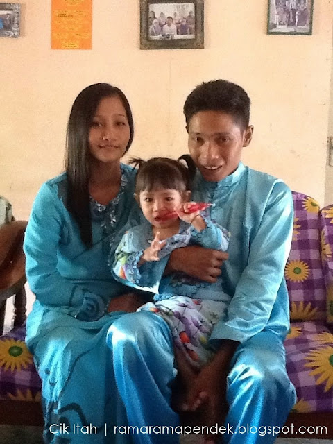 Kami Di Hari Raya Kami Di Hari Raya