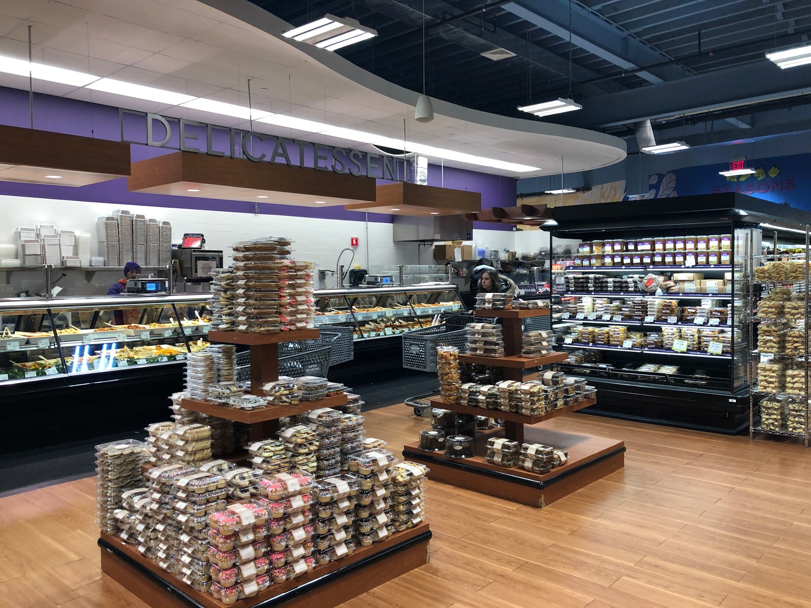 TOUR Seasons Supermarket Scarsdale, NY