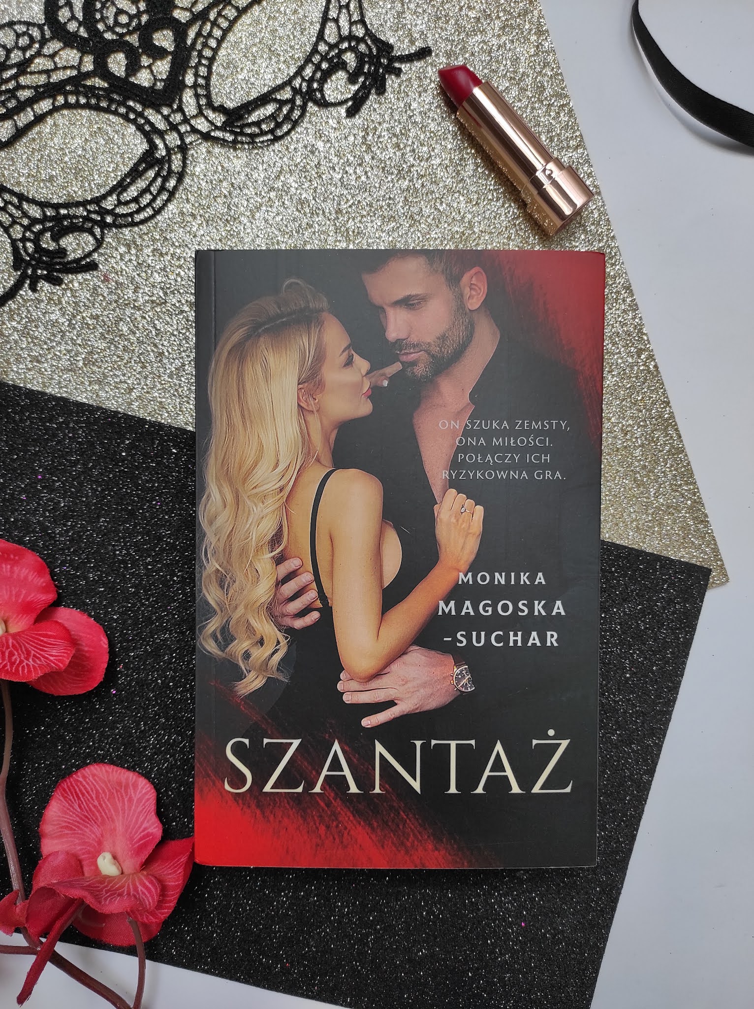 "Szantaż" Monika Magoska Suchar - recenzja - Patronat Medialny