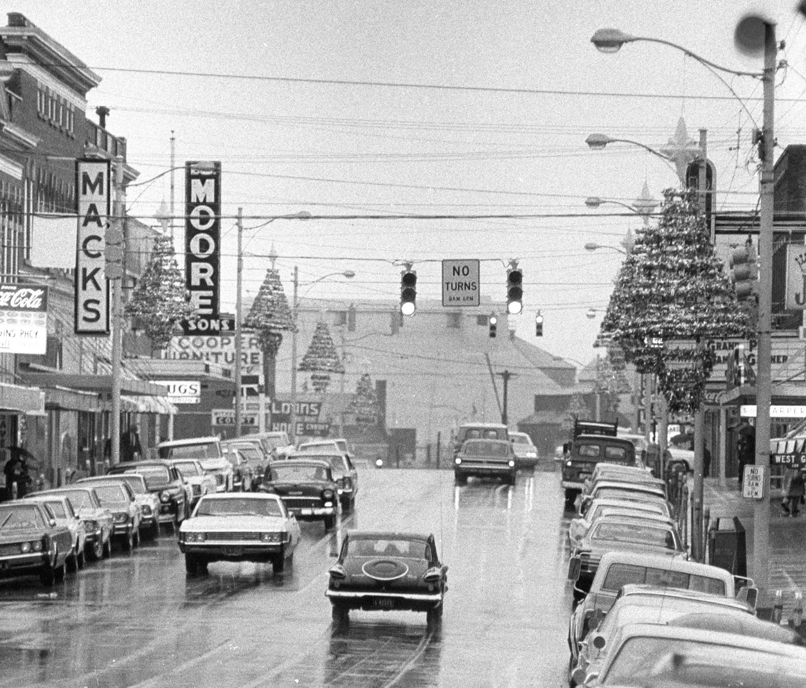 THE LANCASTER ARCHIVE Main Street Christmas 1968 Lancaster SC Photos
