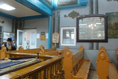 En una ciudad de Ucrania, los cristianos piden al rabino orar por ellos