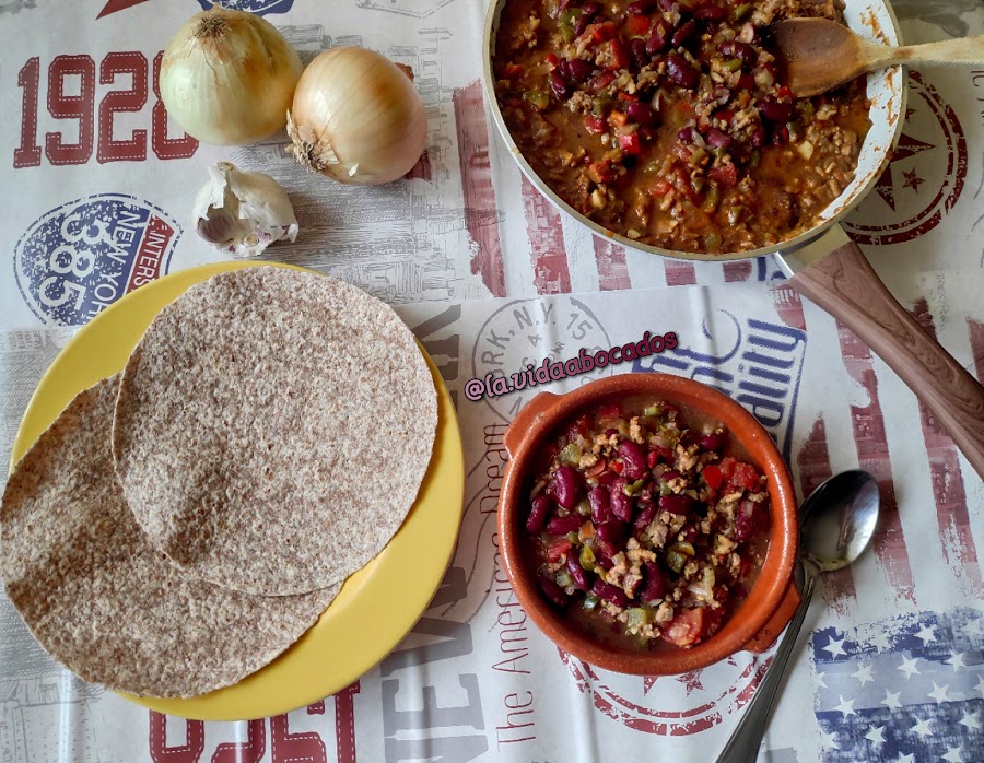 chili con carne y alubias
