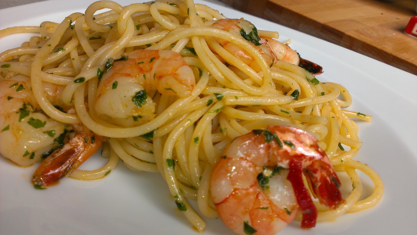 gosi sosik Spaghetti aglio olio z krewetkami