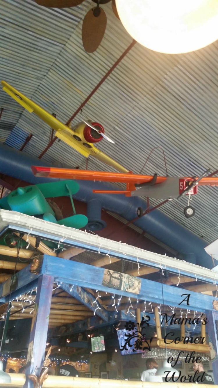 Restaurant Review of Pilot Pete's in Schaumburg, Illinois A Mama's