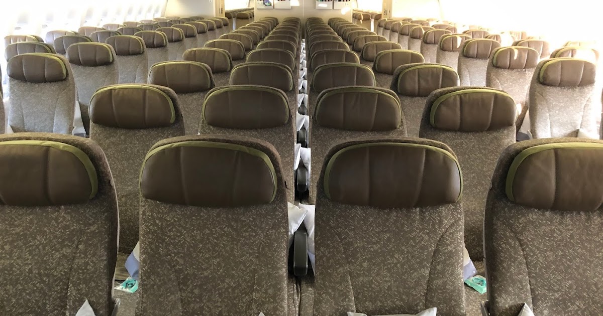 [分享] 長榮航空 BR68 BKK-TPE 新航銀刃貴賓室