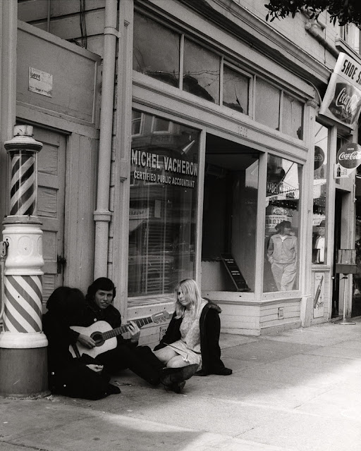 All 98+ Images result of a 1960s haight-ashbury shopping spree? Superb