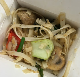 Flying Woks, food truck, rice noodles, vegetarian