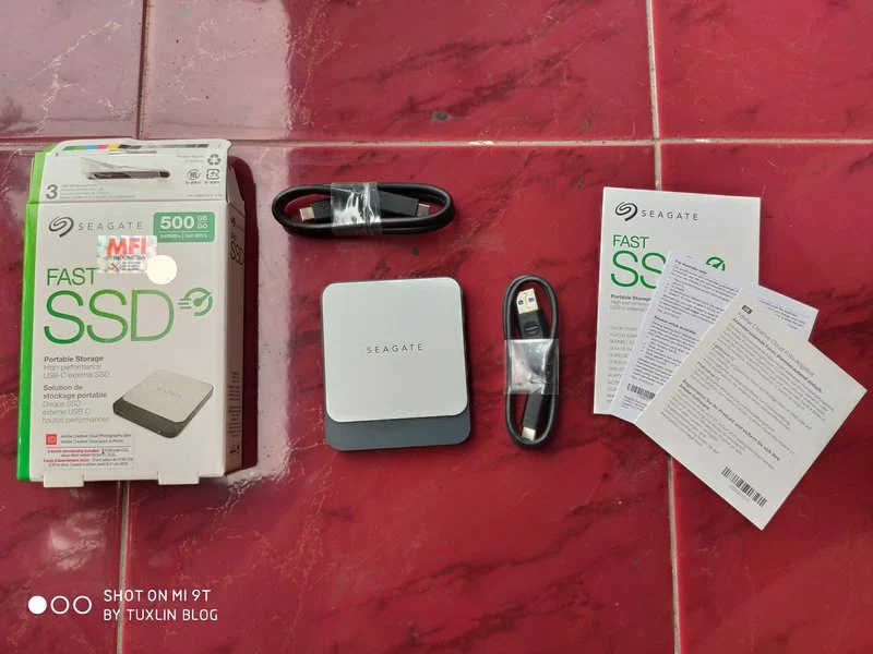 Paket Pembelian Seagate Fast SSD 500GB