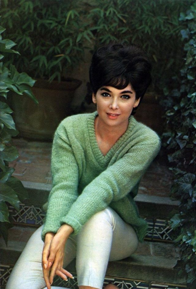 40 Glamorous Photos of Suzanne Pleshette in the 1960s Vintage Everyday 40 Glamorous Photos of Suzanne Pleshette in the 1960s Vintage Everyday