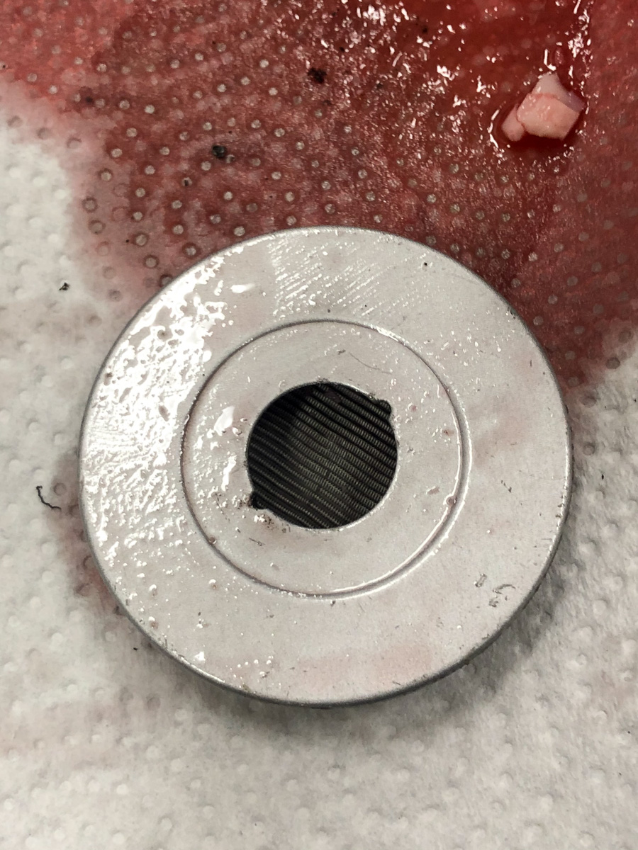 Quickjack Hydraulic Fluid Contamination and Quickconnect Fitting