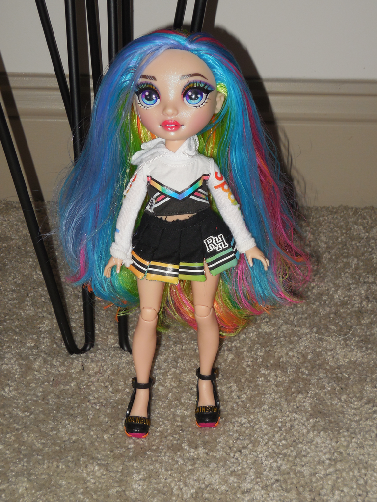 Rainbow High Hair Studio Amaya Raine has terrible hair : r/Dolls