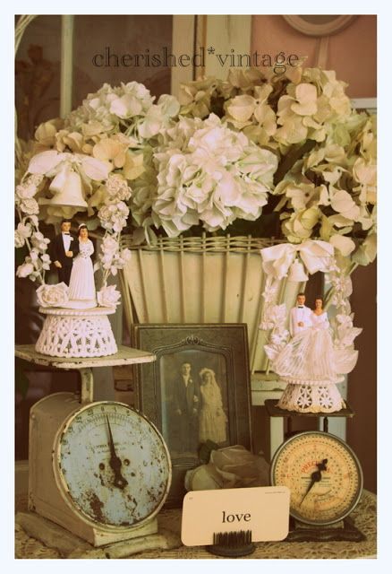 Castle Manor: Vintage Vintage Vintage!!